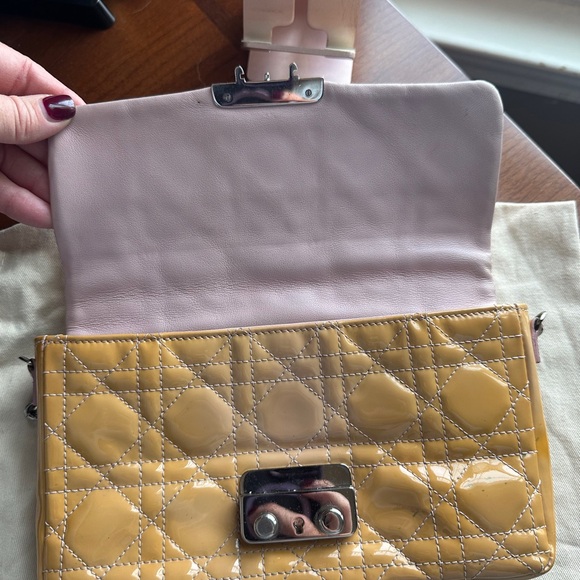 Christian Dior Miss Dior Crossbody - Picture 8 of 14